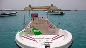 إذا جدف صياد بقارب في اتجاه عمودي على ضفة نهر يتدفق الماء فيه بسرعة 4m/sوكانت سرعة قاربه 5m/s بالنسبة للماء فما سرعة القارب بالنسبة لضفة النهر