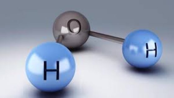 يضاف عددًا كافيًا من أيونات الهيدروجين وجزيئات الماء، لوزن معادلات التفاعلات في الوسط القاعدي.